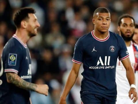 0 Ligue 1 Paris St Germain v Olympique Lyonnais