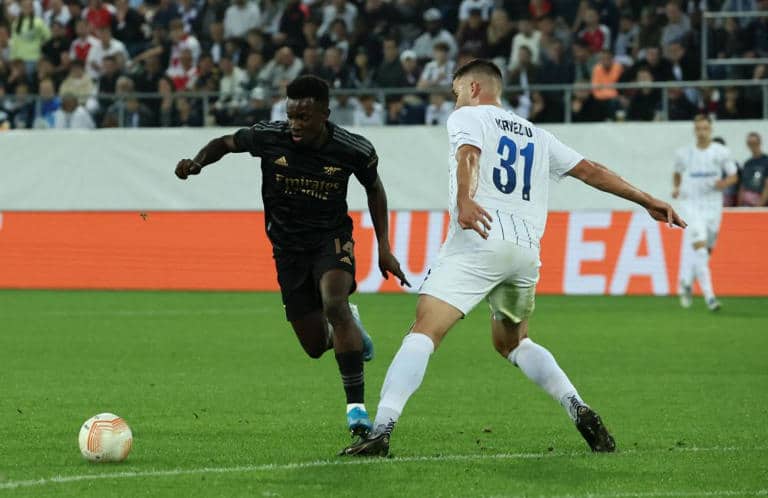 Arsenal debut with a goal and an assist! 4