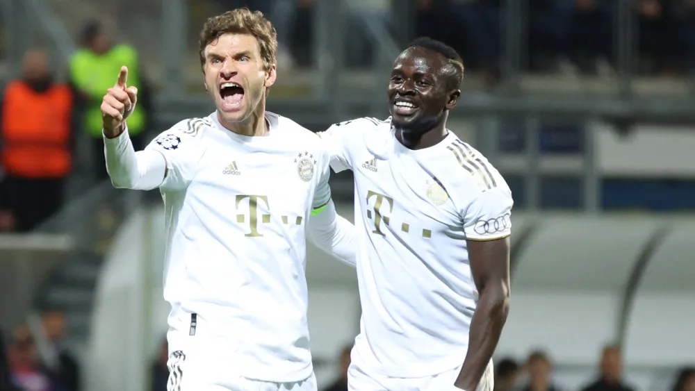 Sadio Mane Thomas Muller FC Bayern Champions League 12102022