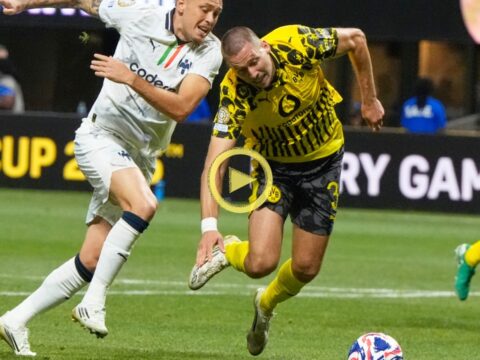 Borussia Dortmund - Monterrey 2 - 1